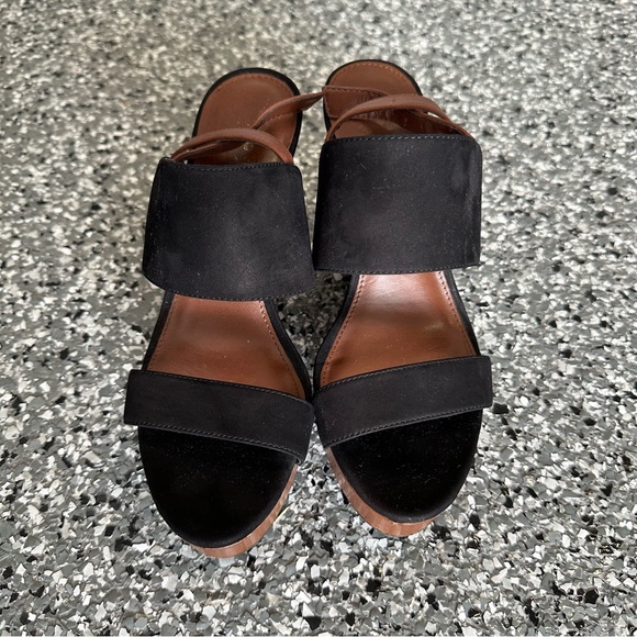 Vince Camuto Wedges - Picture 9 of 10